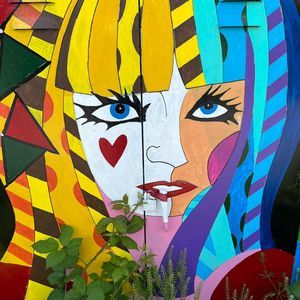 Meet your Posher, Andrea